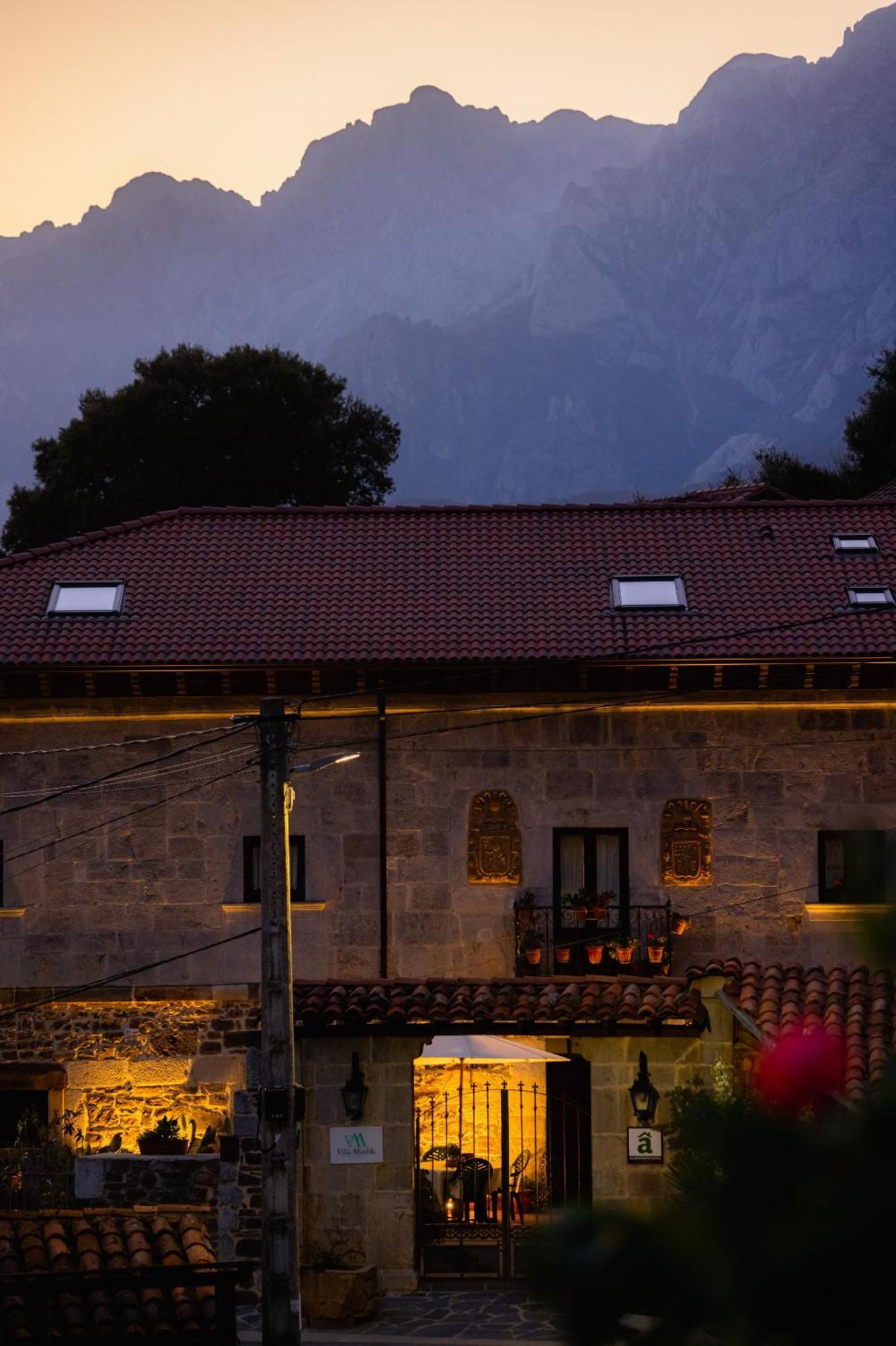 Posada Villa Matilde Cillorigo de Liebana Exteriör bild